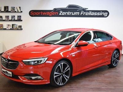 Second-hand Opel Insignia Dynamic 260 CP (191 kW) 2017 Roșu Berlinǎ