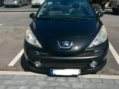 Gebraucht Peugeot 207 CC 120 PS (88 kW) 2009 Schwarz Cabrio
