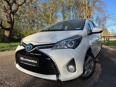 Gebraucht Toyota Yaris Hybrid Edition-S 75 PS (55 kW) 2017 Weiß Limousine