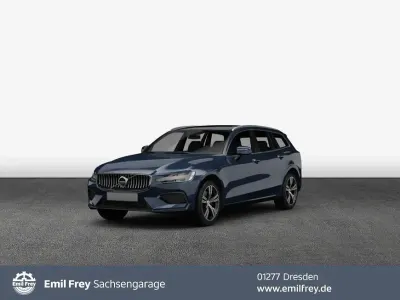 Gebraucht Volvo V60 Business Edition 197 PS (144 kW) 2026 Denim blaumetallic Kombi