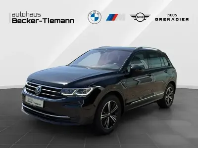 Gebraucht VW Tiguan 150 PS (110 kW) 2021 Schwarz SUV