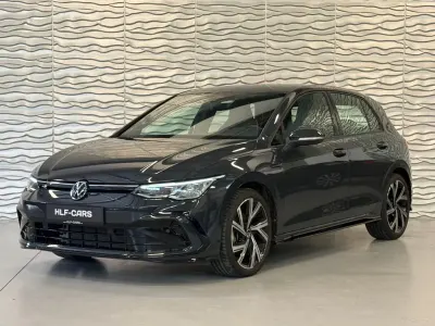 Gebraucht VW Golf VIII R-line 131 PS (96 kW) 2024 Grau Limousine