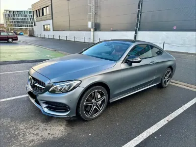 Używany Mercedes C400 AMG line 333 KM (244 kW) 2017 Szary Coupe