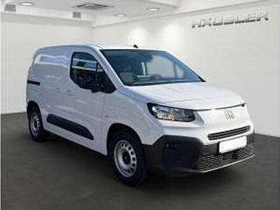 Nouă Fiat e-Doblò 100 kW (136 CP) 2026 Alb Monovolum