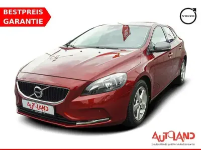 Occasion Volvo V40 Kinetic 122 ch (89 kW) 2018 Rouge Berline