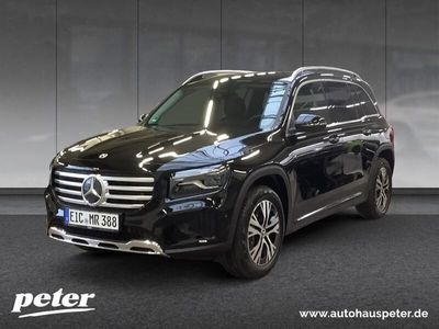 Mercedes GLB220