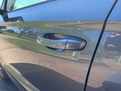 Gebraucht Skoda Karoq Tour 150 PS (110 kW) 2022 Grau SUV