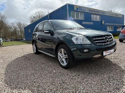 Second-hand Mercedes ML350 AMG line Plus 272 CP (200 kW) 2006 Verde SUV