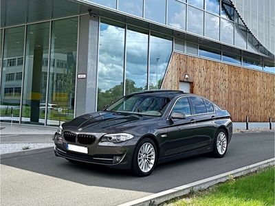 gebraucht BMW 523 5er F10 i Scheckheft nur bei * TÜV Neu * luxuriös