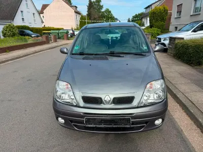 Gebraucht Renault Scenic E-Tech 107 PS (78 kW) 2002 Grau Kleinwagen