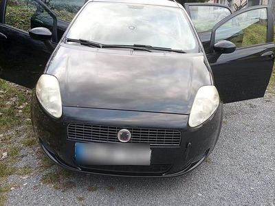 Gebraucht Fiat Punto 77 PS (56 kW) 2008 Schwarz Kleinwagen