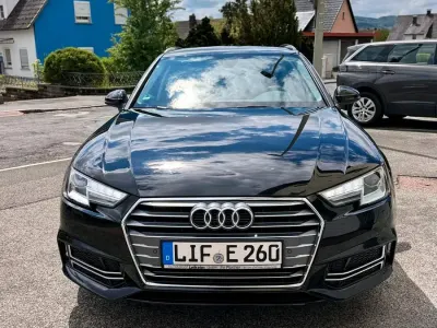 Gebraucht Audi A4 S-Line 150 PS (110 kW) 2018 Schwarz Kombi