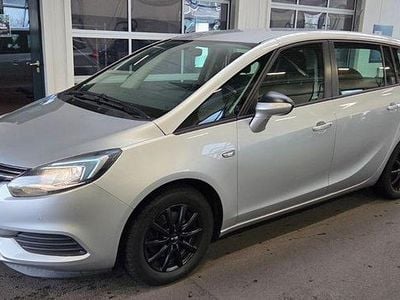 Usata Opel Zafira Tourer 120 CV (88 kW) 2018 Argento Monovolume