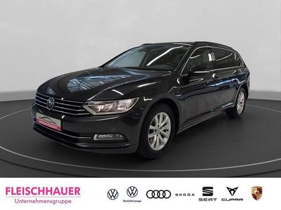 Gebraucht VW Passat Comfortline 179 PS (131 kW) 2018 Grau Kombi