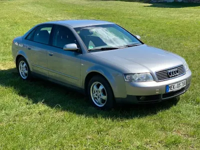Brugt Audi A4 Comfort 102 HK (75 kW) 2003 Grå Sedan