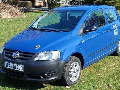 Gebraucht VW Fox 60 PS (44 kW) 2010 Blau Kleinwagen