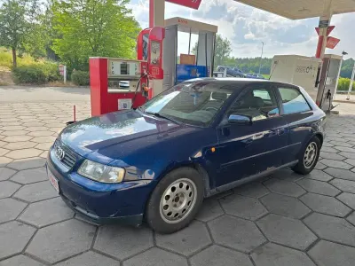 Gebraucht Audi A3 150 PS (110 kW) 1999 Blau Kleinwagen