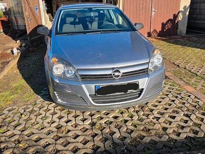 Usata Opel Astra 90 CV (66 kW) 2004 Grigio Berlina