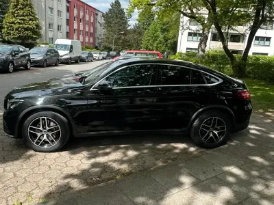 Gebraucht Mercedes GLC250 AMG 204 PS (150 kW) 2019 Schwarz SUV
