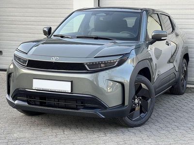 Neu Toyota Urban Cruiser 127 kW (174 PS) 2026 Grün SUV