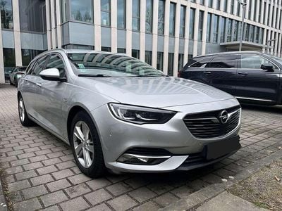 Gebraucht Opel Insignia Country Tourer Business Innovation 165 PS (121 kW) 2018 Silber Kombi