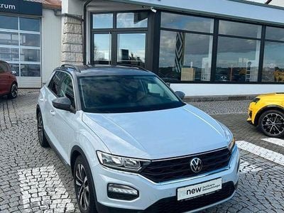 Begagnad VW T-Roc United 150 HK (110 kW) 2021 Silver SUV