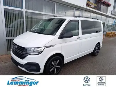 Gebraucht VW Multivan Trendline 150 PS (110 kW) 2021 Candyweiß Van / Kleinbus
