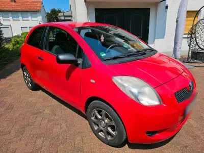Gebraucht Toyota Yaris 87 PS (63 kW) 2008 Rot Kleinwagen