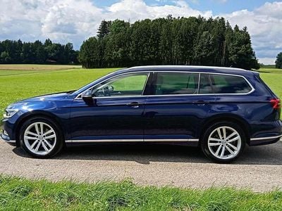 Blau Gebraucht 2019 VW Passat Highline Kombi | 18.000 € (Guter Preis)