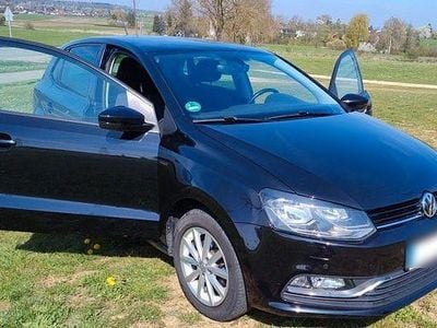 Gebraucht VW Polo LOUNGE 90 PS (66 kW) 2015 Schwarz Kleinwagen