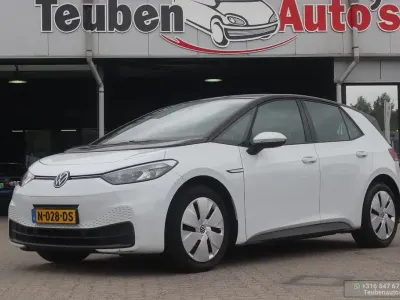 Gebraucht VW ID.3 110 kW (150 PS) 2021 Weiß Kleinwagen