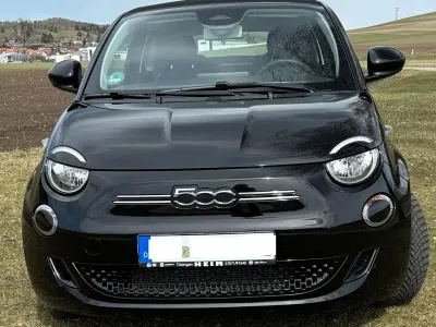 Gebraucht Fiat 500e Icon 86 kW (118 PS) 2022 Schwarz Cabrio