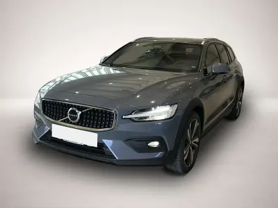 Gebraucht Volvo V60 CC Plus 197 PS (144 kW) 2023 Grau Kombi