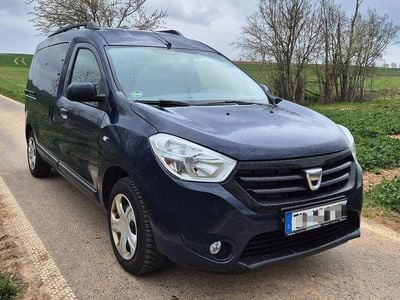 Gebraucht Dacia Dokker Lauréate 102 PS (75 kW) 2017 Blau Van / Kleinbus
