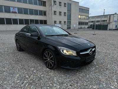 Begagnad Mercedes CLA220 170 HK (125 kW) 2013 Svart Sedan