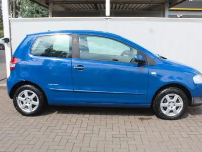 Gebraucht VW Fox Refresh 69 PS (50 kW) 2009 Blau Kleinwagen