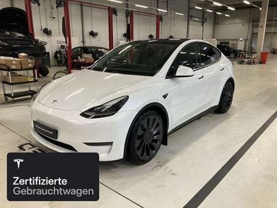 Weiß Gebraucht 2022 Tesla Model Y Performance SUV | 37.600 € (Fairer Preis)