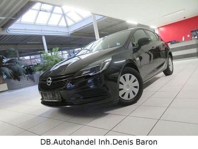 Gebraucht Opel Astra Selection 105 PS (77 kW) 2016 Schwarz Limousine