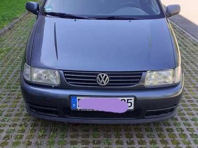 VW Polo