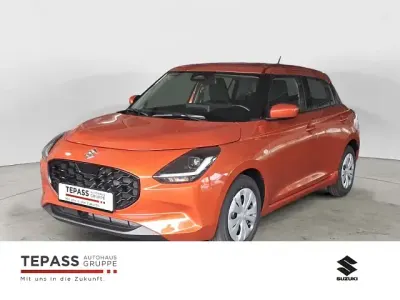Neu Suzuki Swift Club 82 PS (60 kW) 2026 Orange Kleinwagen