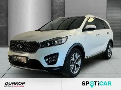 Używany Kia Sorento Platinum 200 KM (147 kW) 2017 Biały SUV