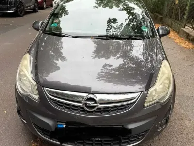 Gebraucht Opel Corsa 101 PS (74 kW) 2012 Grau Kleinwagen