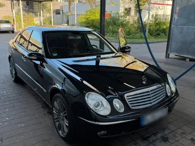 Brugt Mercedes E350 272 HK (200 kW) 2005 Sort Sedan