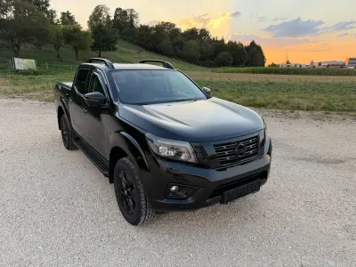 Gebraucht Nissan Navara N-Guard 190 PS (139 kW) 2021 Schwarz Pickup