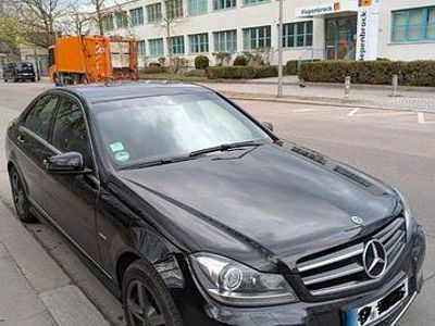 Usata Mercedes C220 Avantgarde 170 CV (125 kW) 2014 Nero Berlina
