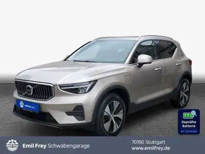 Gebraucht Volvo XC40 Core 211 PS (155 kW) 2022 Silber SUV