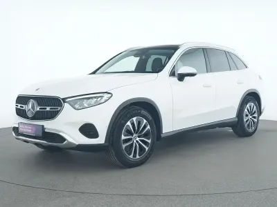 Gebraucht Mercedes GLC220 Avantgarde 197 PS (144 kW) 2024 Polarweiss SUV