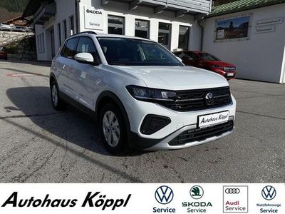 Pure white Gebraucht 2024 VW T-Cross Life SUV | 24.690 € (Fairer Preis)