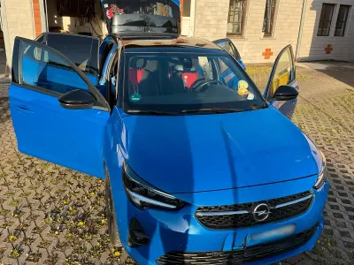 Gebraucht Opel Corsa GS Line 101 PS (74 kW) 2021 Blau Kleinwagen