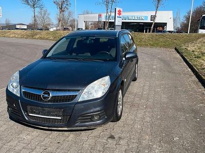 Begagnad Opel Vectra 120 HK (88 kW) 2007 Silver Sedan